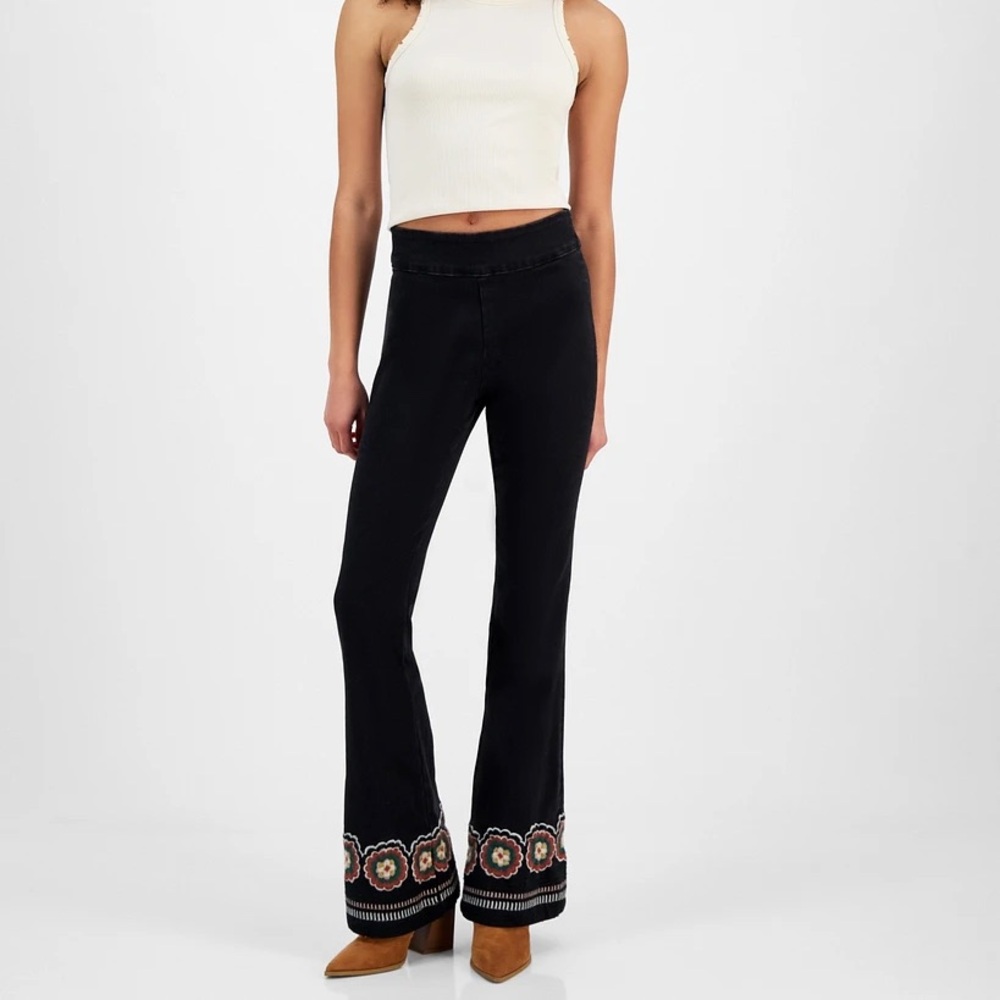 DRIFTWOOD Embroidered Wyatt Pull On Slim Flare Jeans-L